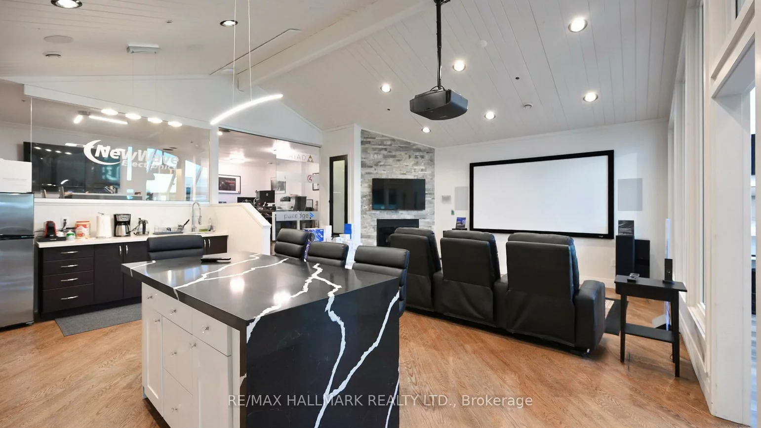 175, West Beaver Creek, Beaver Creek Business Park, Richmond Hill