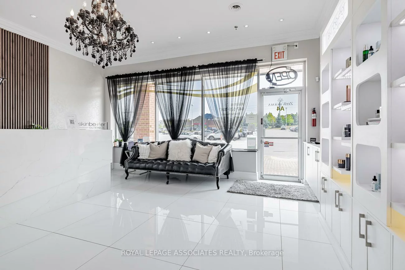 1390, Major Makenzie, Bayview Hill, Richmond Hill