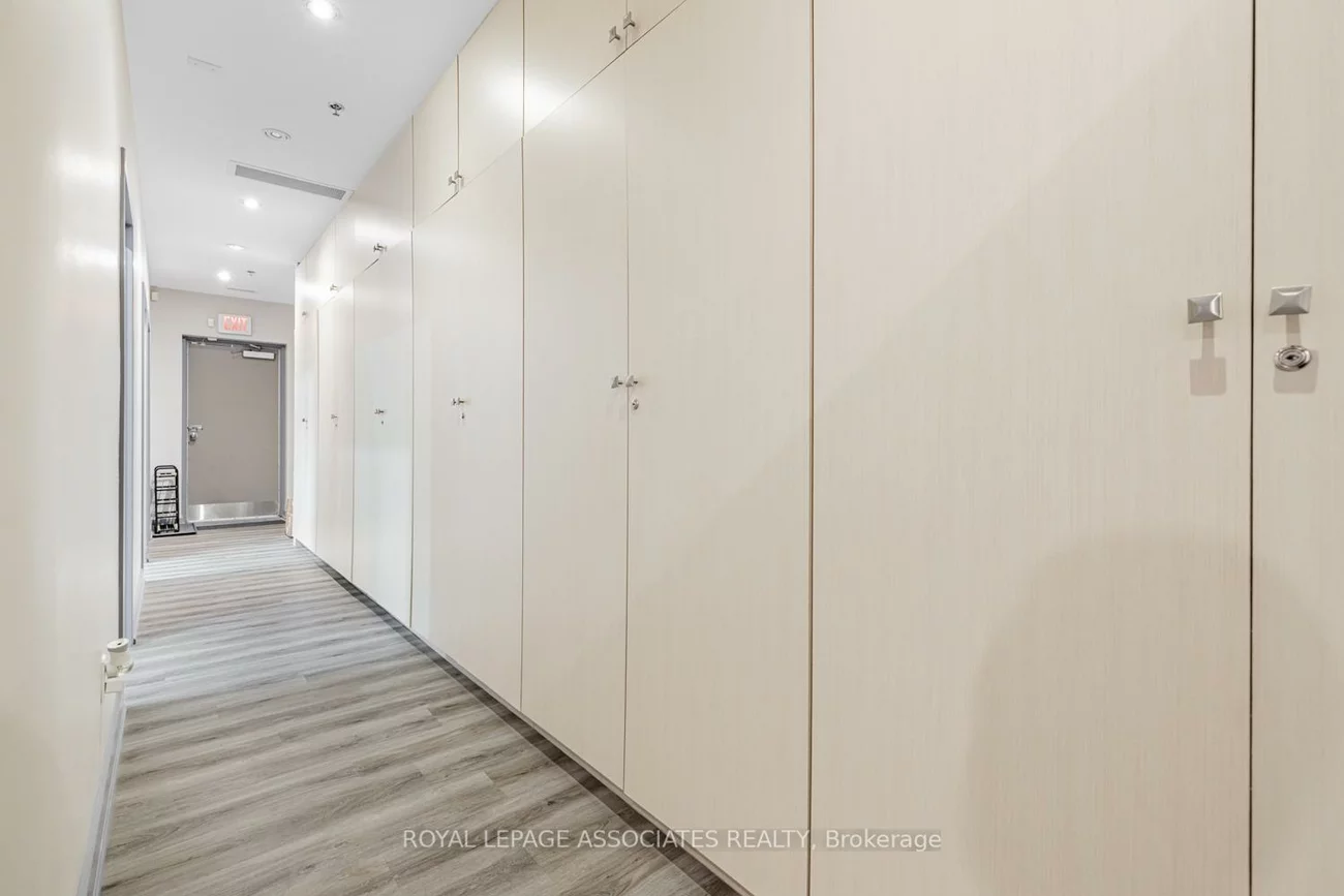 1390, Major Makenzie, Bayview Hill, Richmond Hill
