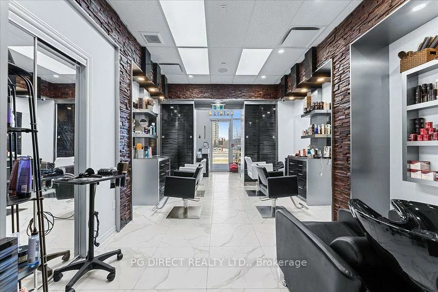 9610, Yonge, North Richvale, Richmond Hill