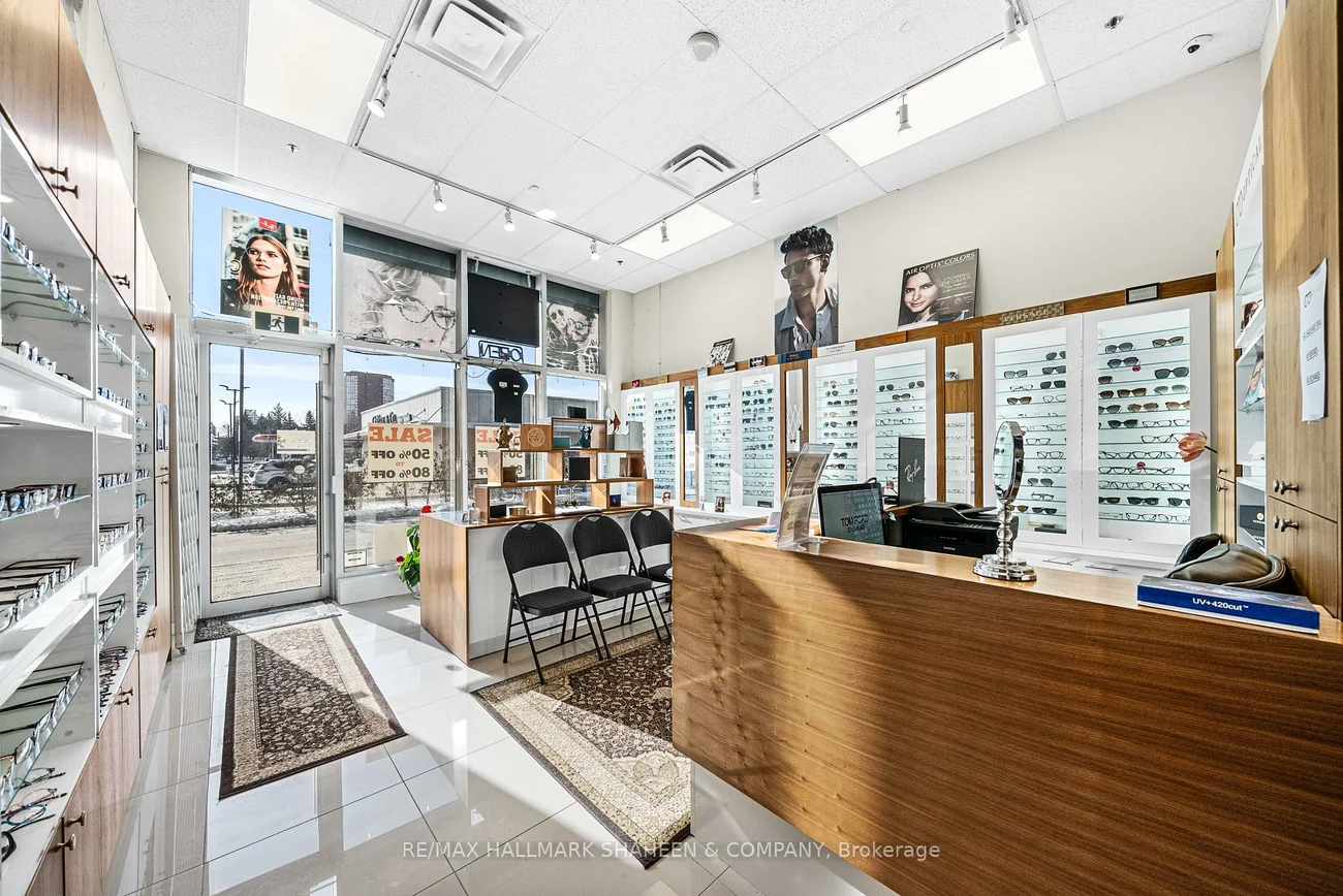 9610, Yonge, North Richvale, Richmond Hill