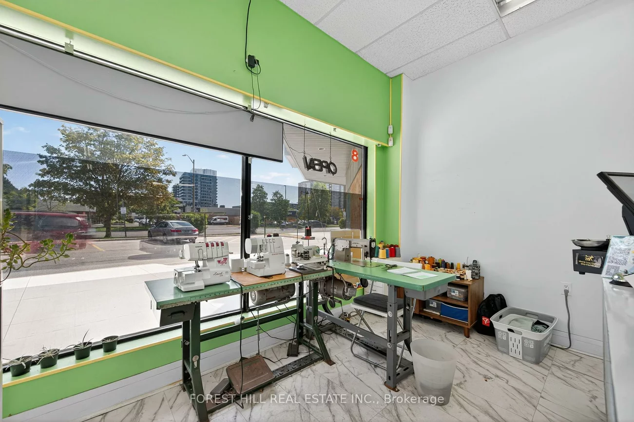 9625, Yonge, Harding, Richmond Hill