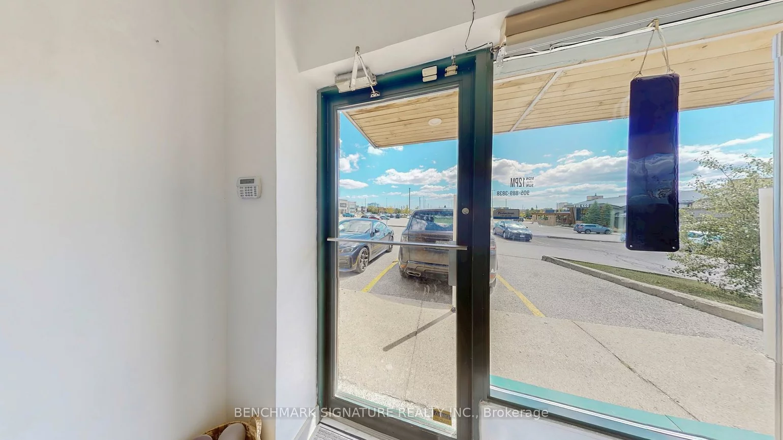 160, East Beaver Creek, Beaver Creek Business Park, Richmond Hill