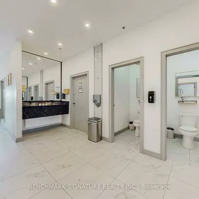 160, East Beaver Creek, Beaver Creek Business Park, Richmond Hill
