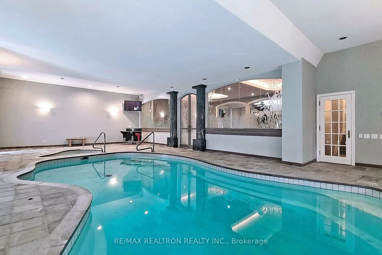 16, Finesse, Oak Ridges Lake Wilcox, Richmond Hill