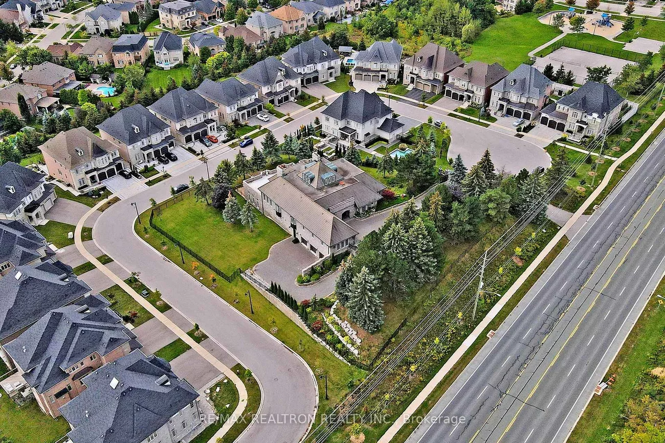 16, Finesse, Oak Ridges Lake Wilcox, Richmond Hill