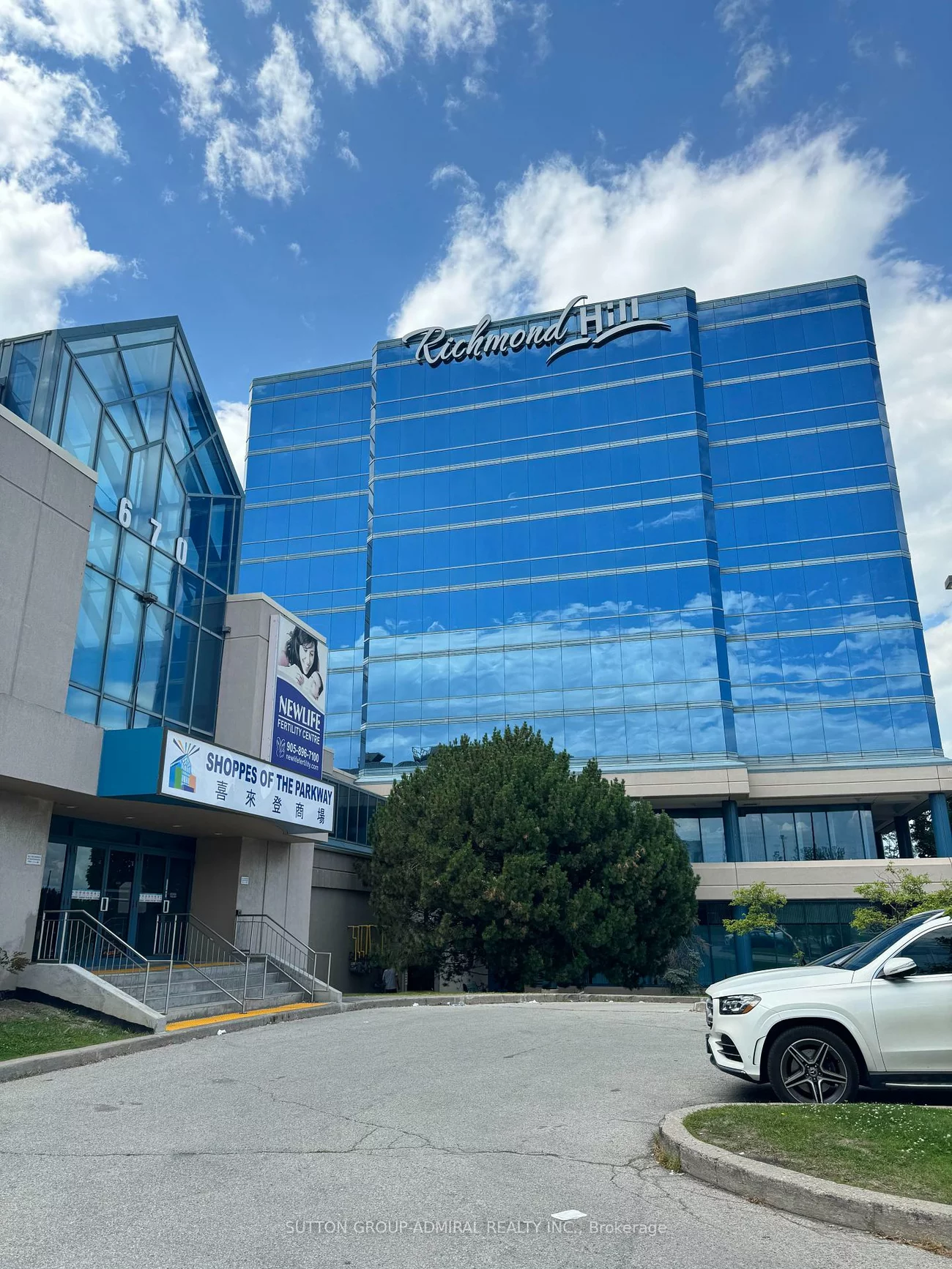 670, Highway 7, Beaver Creek Business Park, Richmond Hill