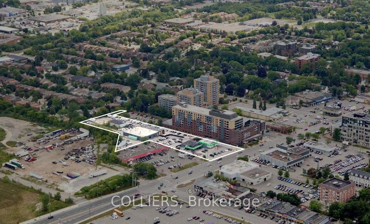 10423, Yonge, Crosby, Richmond Hill