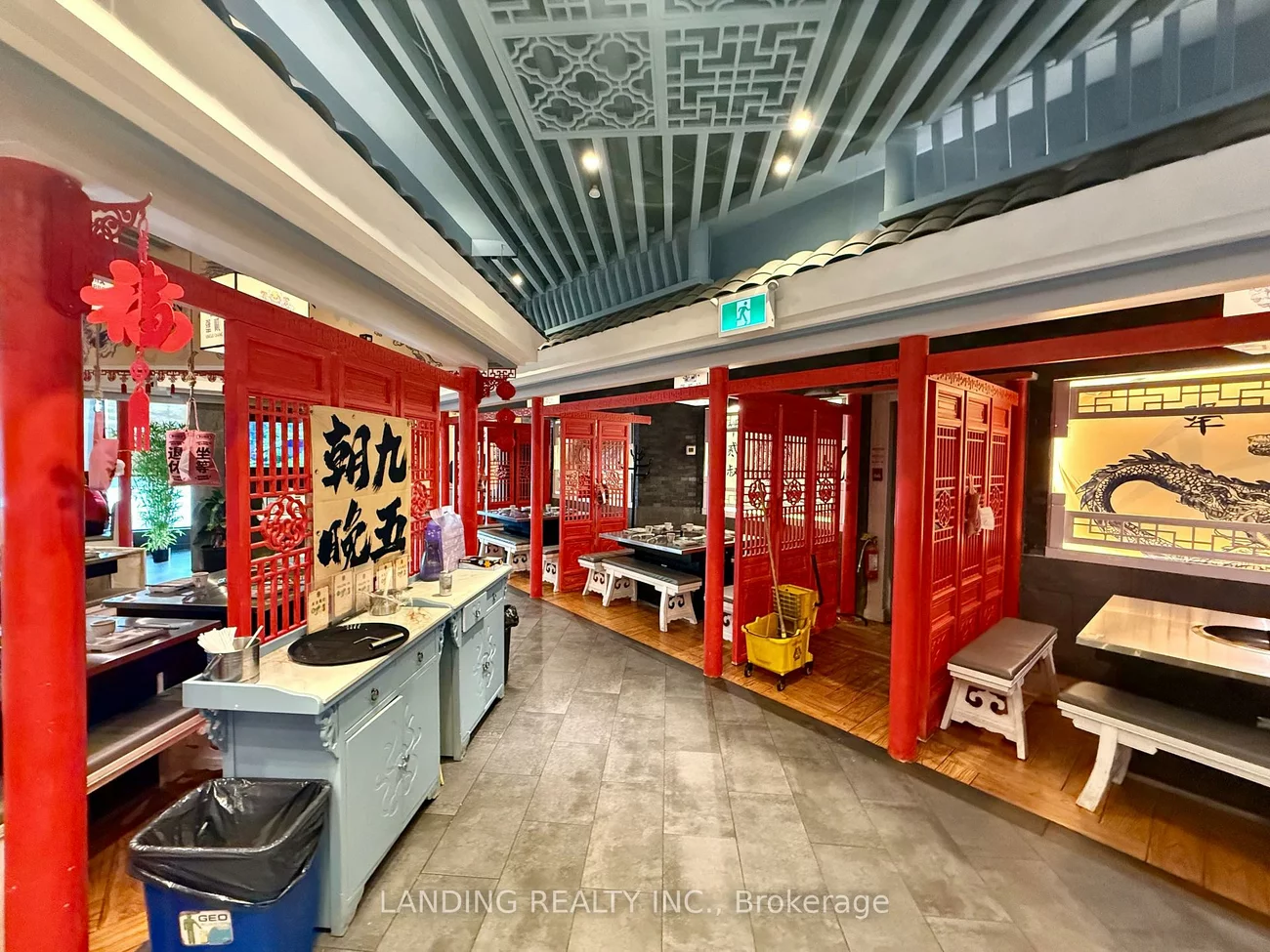 350, Highway 7 E, Doncrest, Richmond Hill