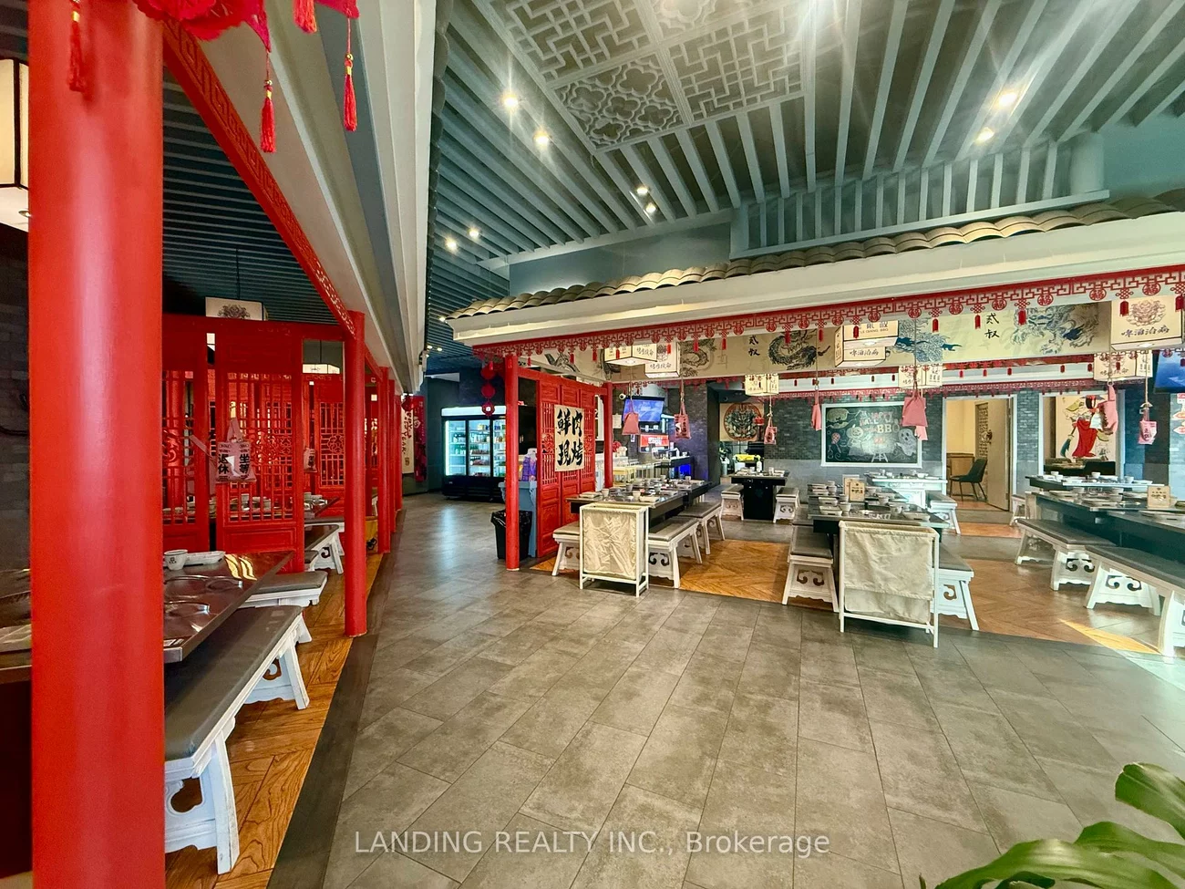 350, Highway 7 E, Doncrest, Richmond Hill