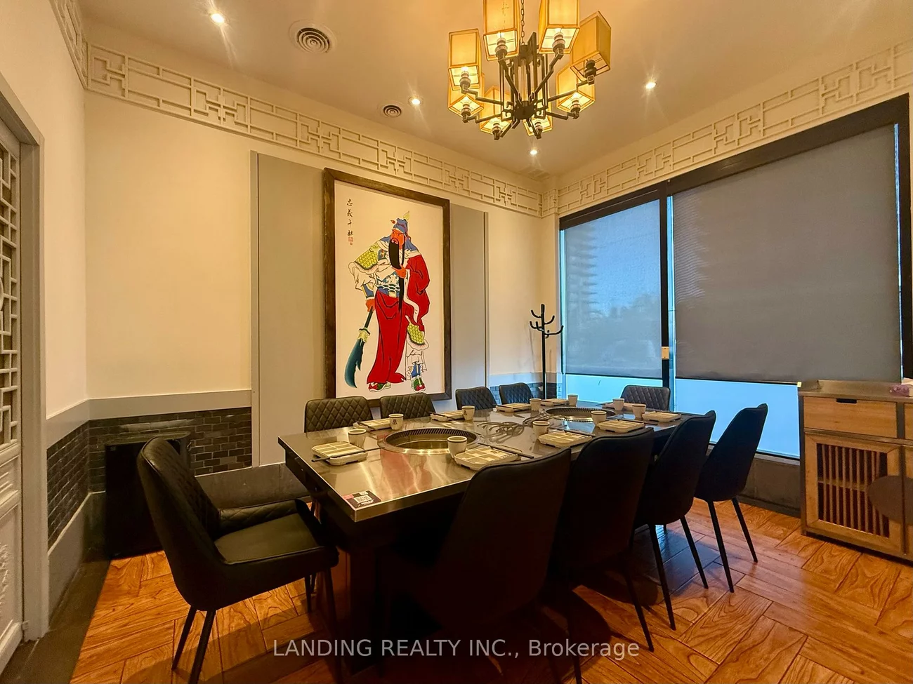 350, Highway 7 E, Doncrest, Richmond Hill