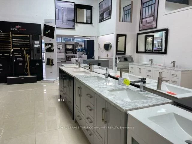 9120, Leslie, Bayview Hill, Richmond Hill