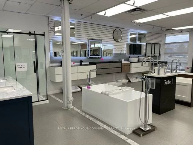 9120, Leslie, Bayview Hill, Richmond Hill