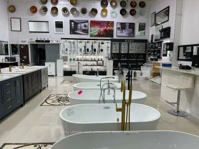 9120, Leslie, Bayview Hill, Richmond Hill