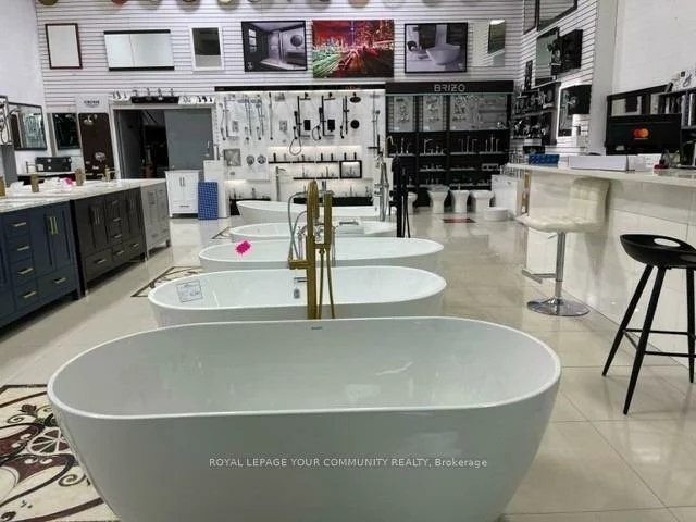 9120, Leslie, Bayview Hill, Richmond Hill