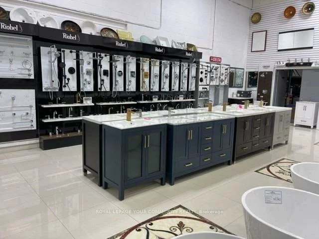 9120, Leslie, Bayview Hill, Richmond Hill