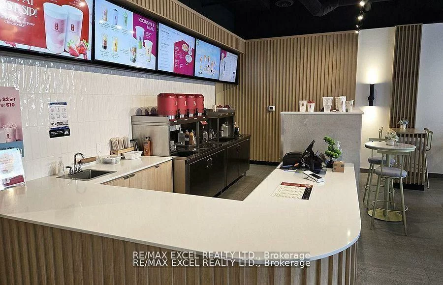 9471, Yonge, Observatory, Richmond Hill