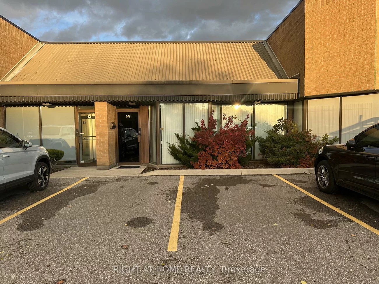 95, West Beaver Creek, Beaver Creek Business Park, Richmond Hill