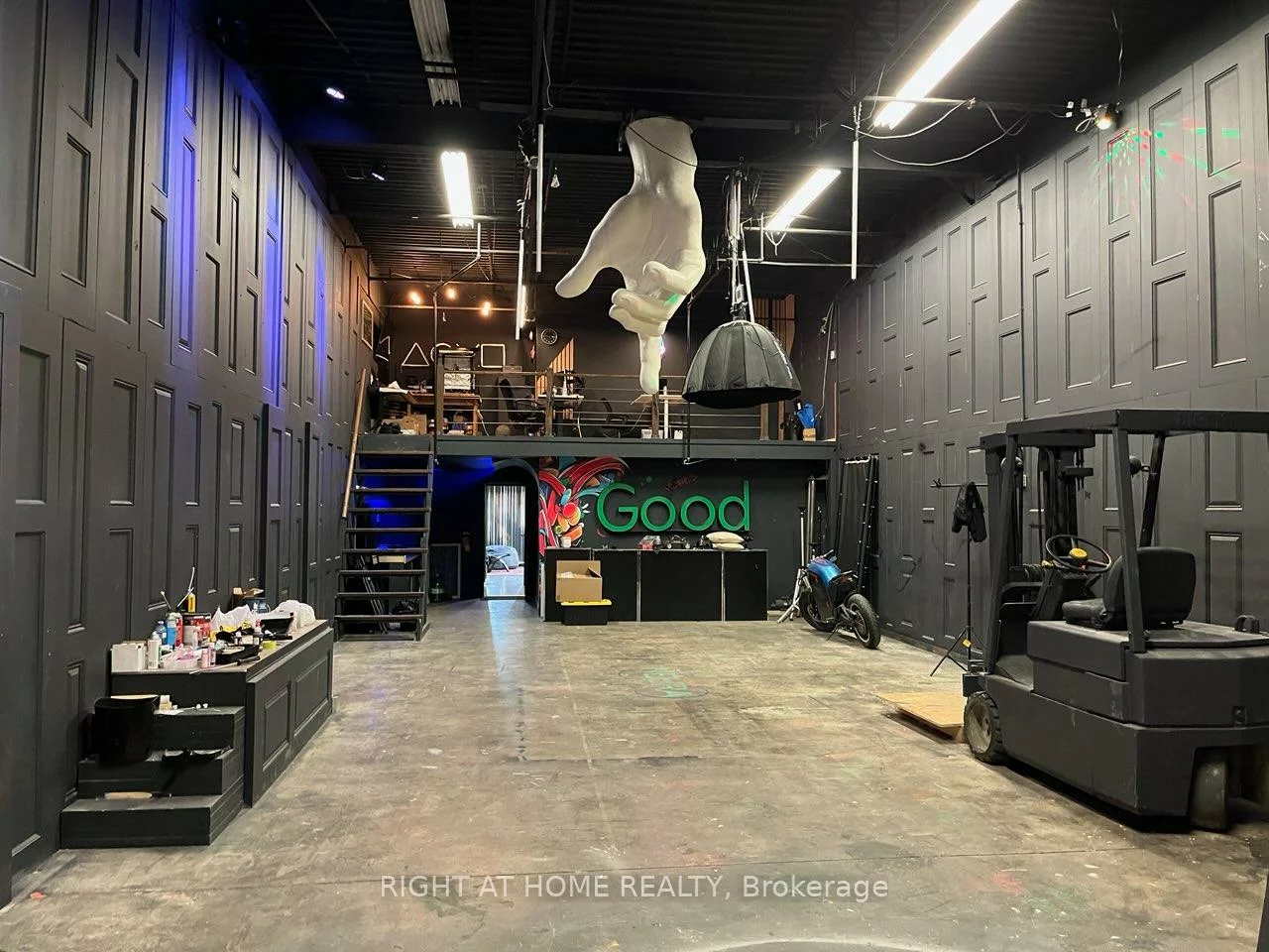 95, West Beaver Creek, Beaver Creek Business Park, Richmond Hill