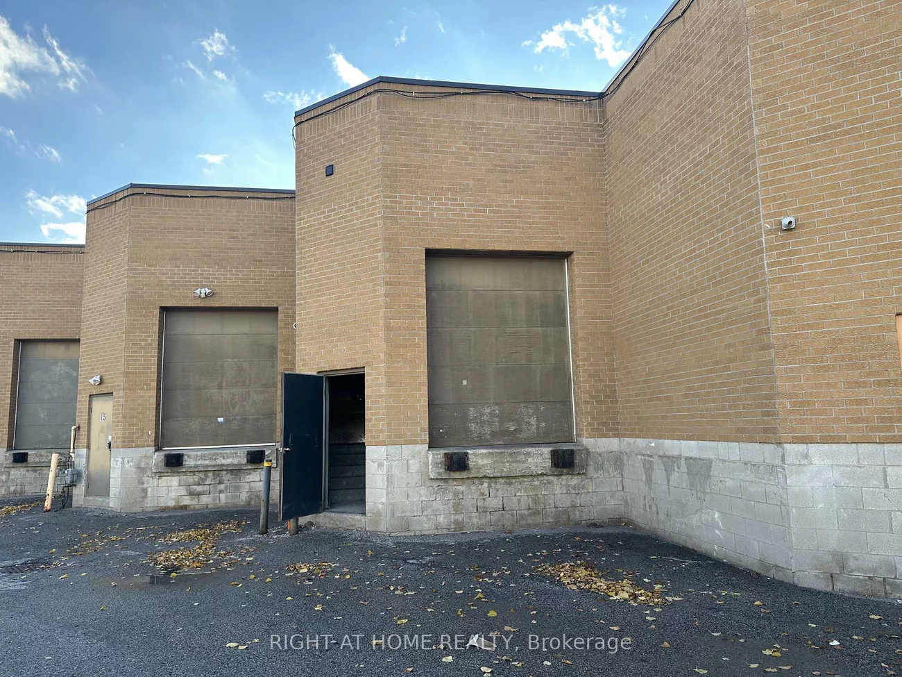 95, West Beaver Creek, Beaver Creek Business Park, Richmond Hill