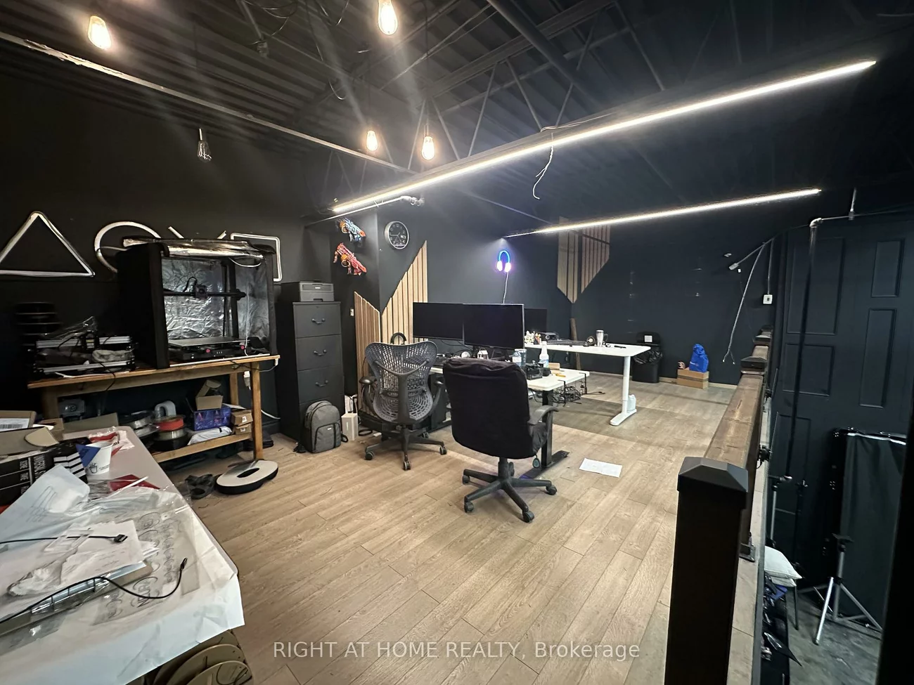 95, West Beaver Creek, Beaver Creek Business Park, Richmond Hill