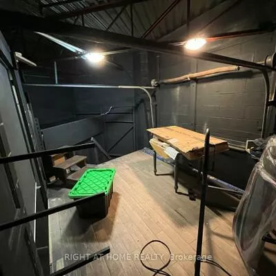 95, West Beaver Creek, Beaver Creek Business Park, Richmond Hill