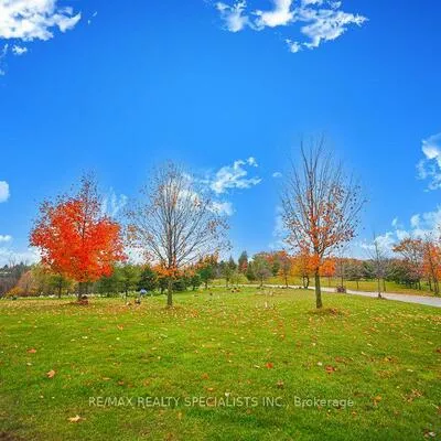 1100, Bethesda, Oak Ridges, Richmond Hill