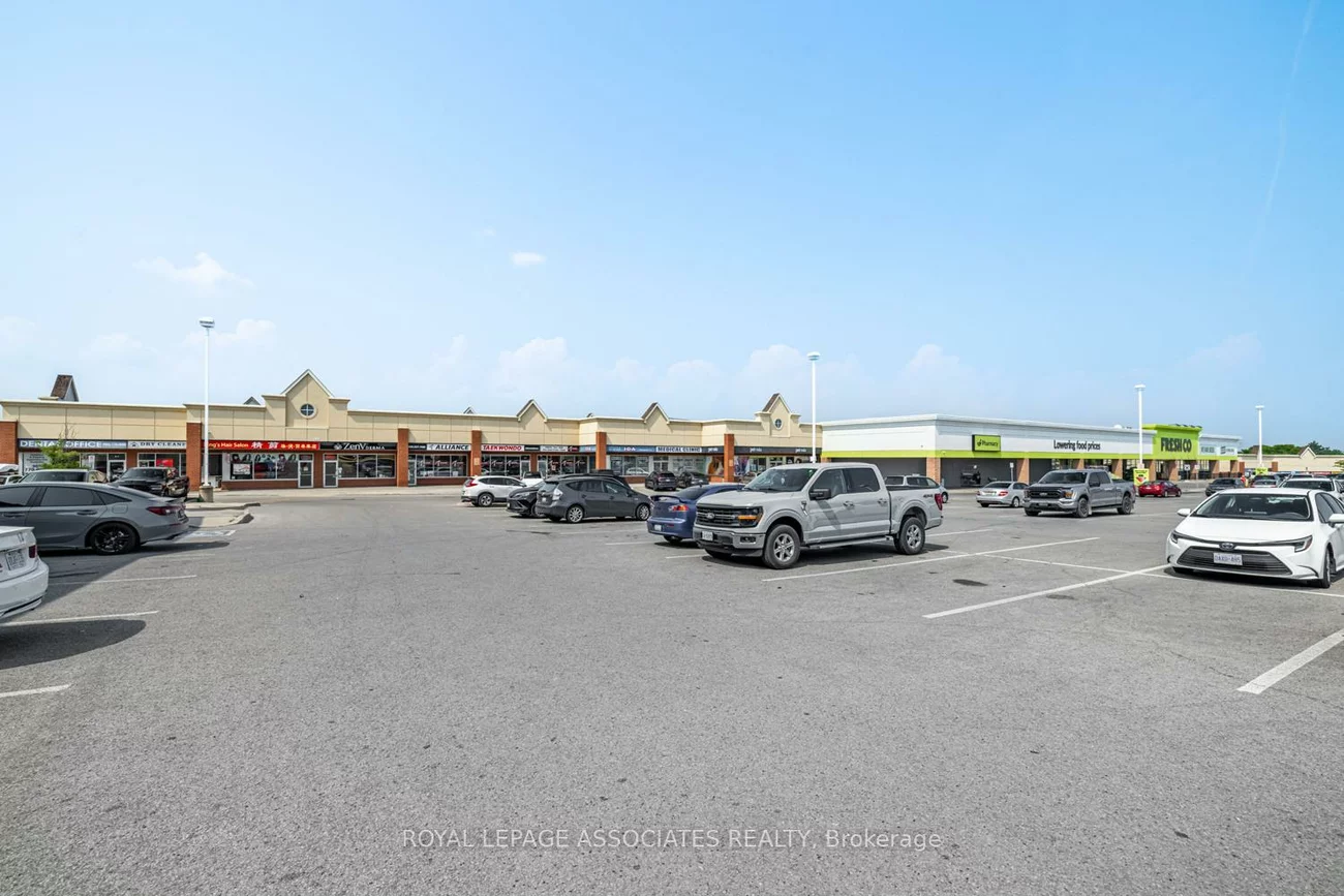 1390, Major Mackenzie, Bayview Hill, Richmond Hill