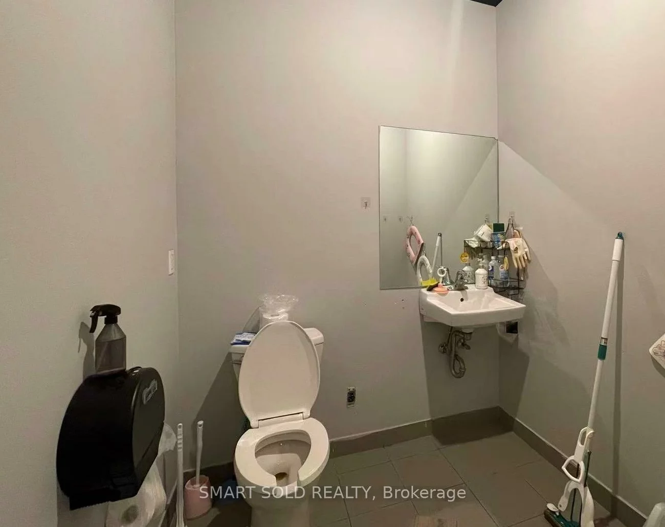 9631, Yonge, Harding, Richmond Hill