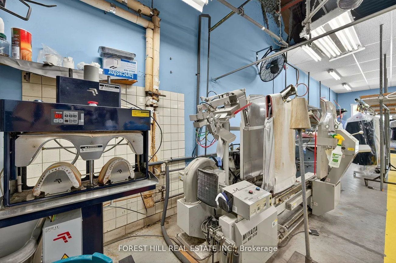 9625, Yonge, Harding, Richmond Hill