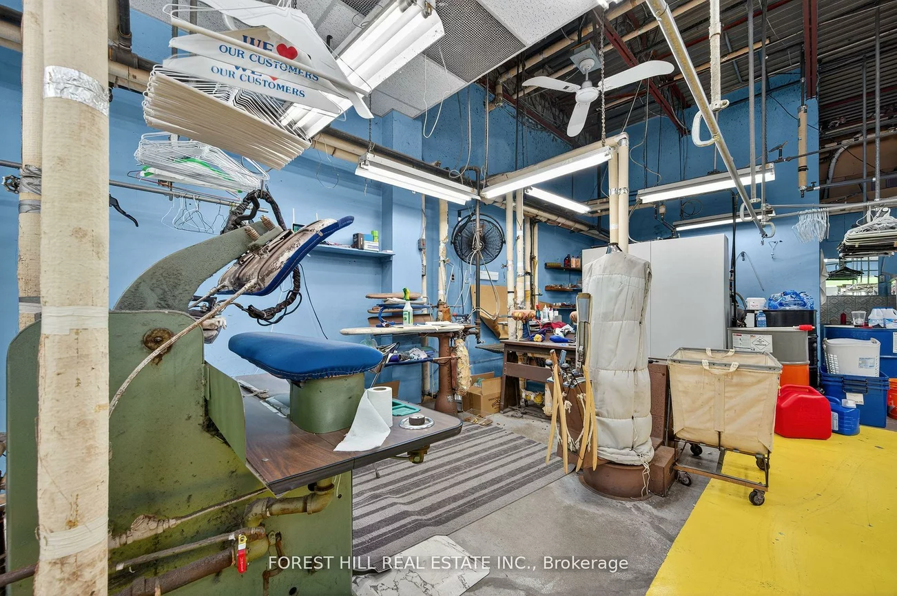 9625, Yonge, Harding, Richmond Hill