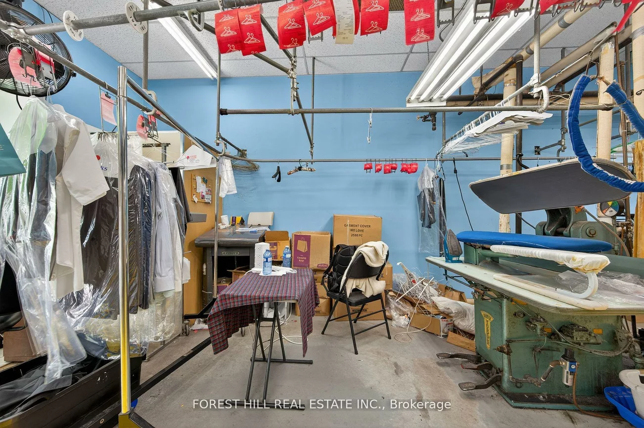 9625, Yonge, Harding, Richmond Hill