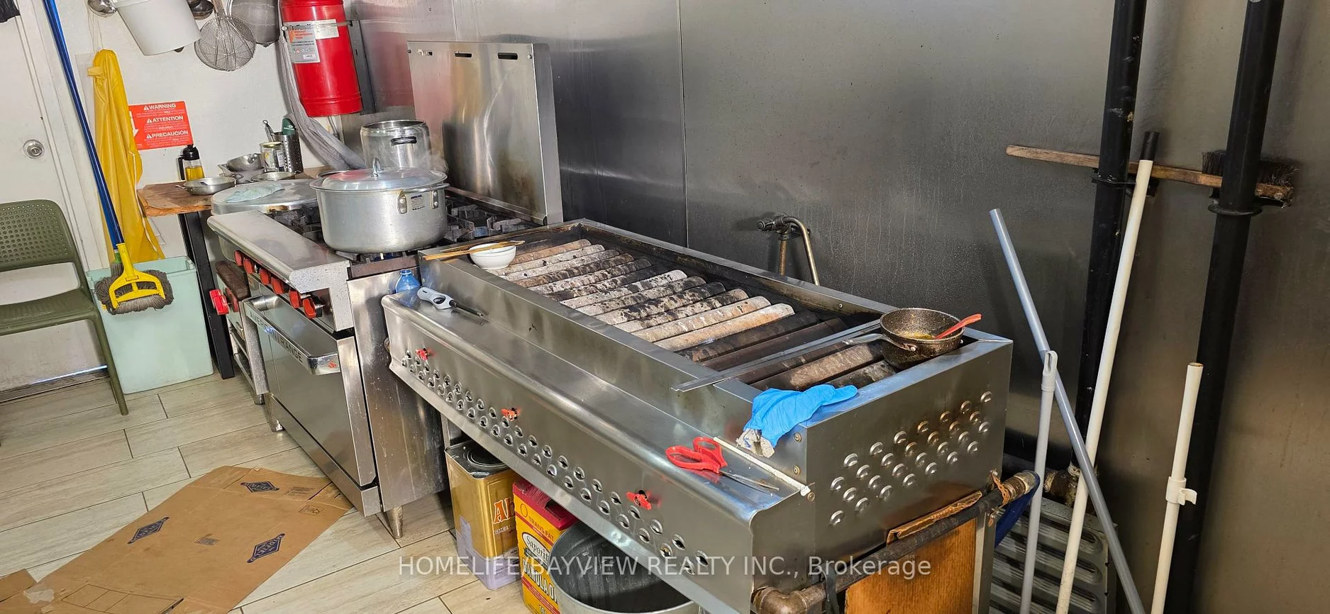 10145, Yonge, Crosby, Richmond Hill