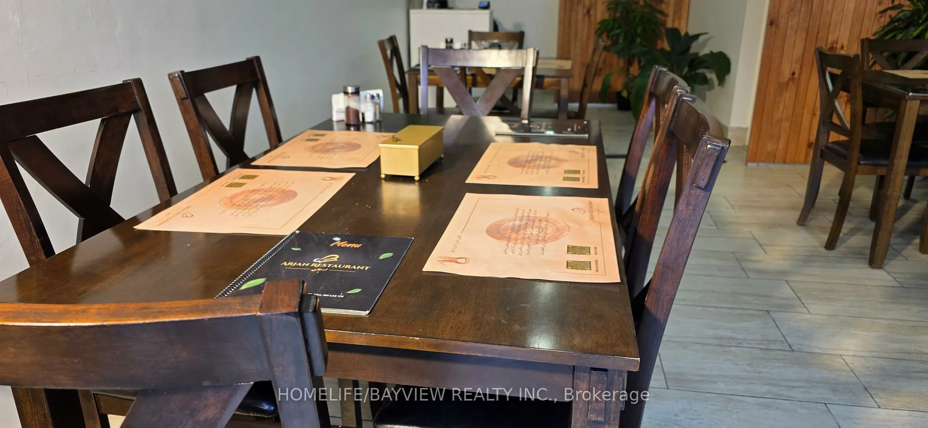 10145, Yonge, Crosby, Richmond Hill