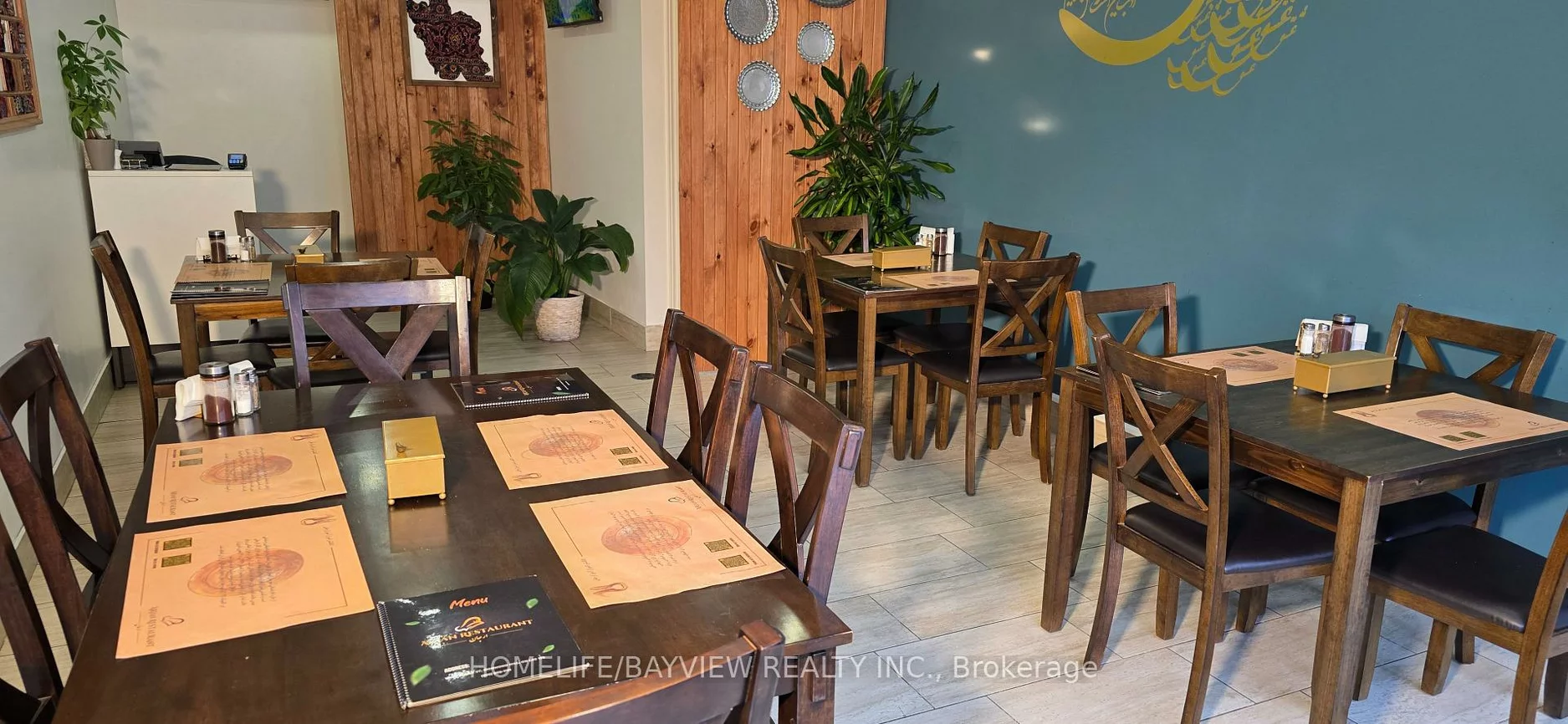 10145, Yonge, Crosby, Richmond Hill