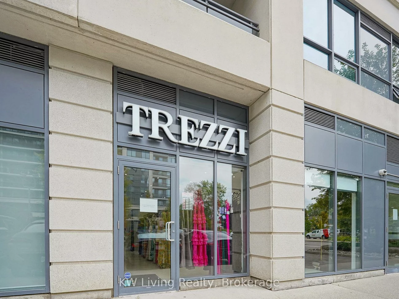 372, Hwy 7, Doncrest, Richmond Hill