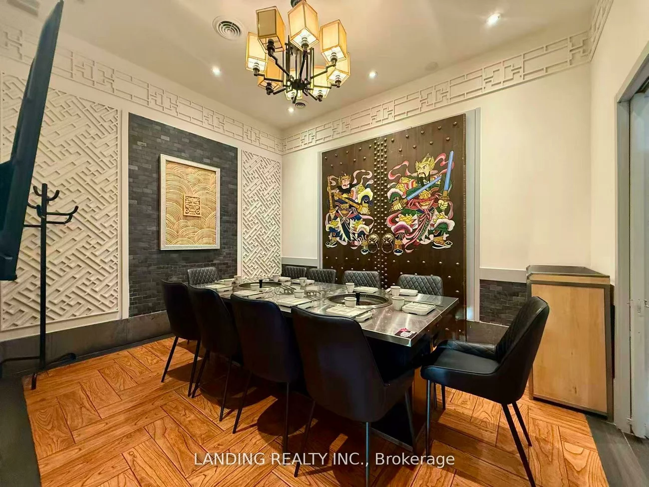 350, Highway 7 E, Doncrest, Richmond Hill