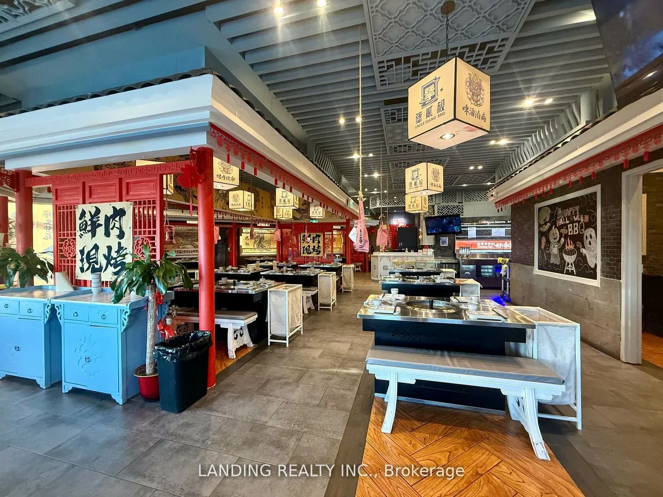 350, Highway 7 E, Doncrest, Richmond Hill