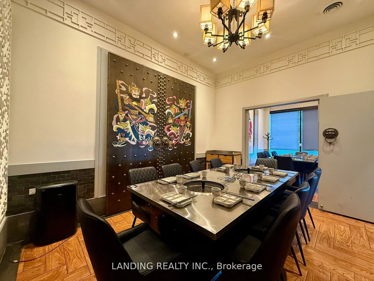 350, Highway 7 E, Doncrest, Richmond Hill