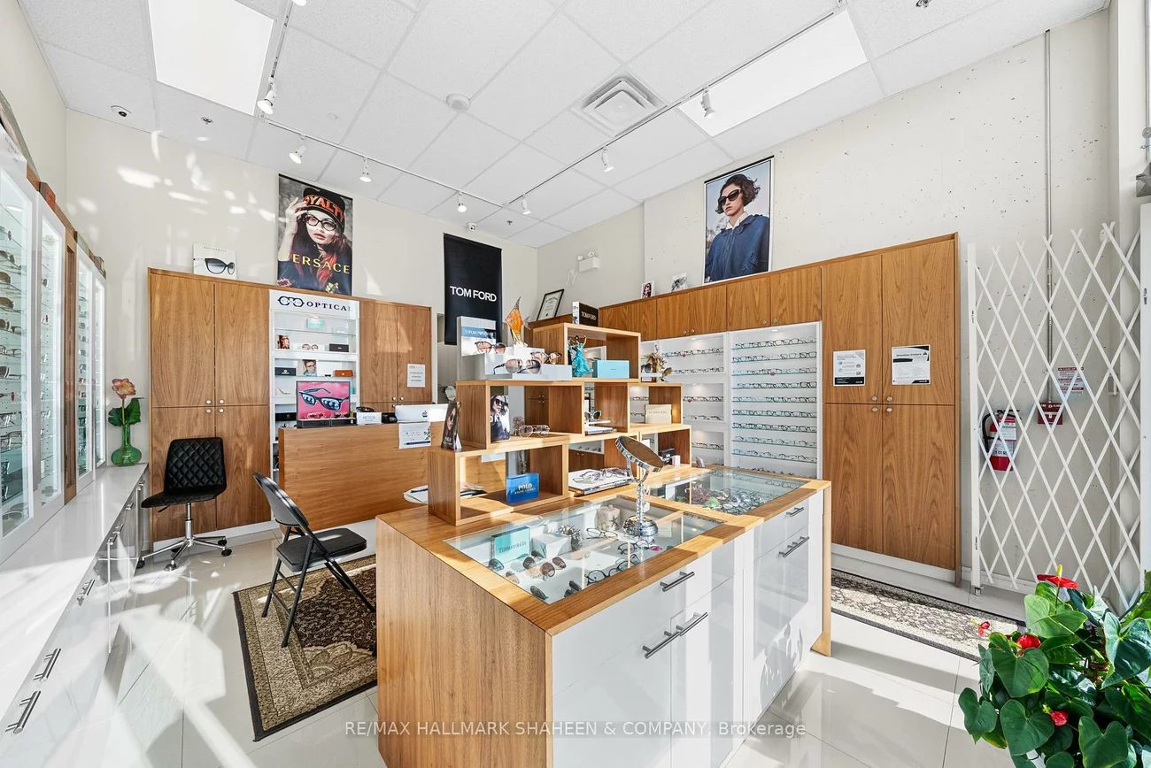 9610, Yonge, North Richvale, Richmond Hill