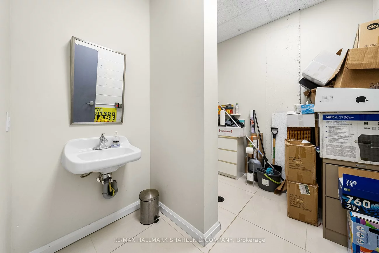 9610, Yonge, North Richvale, Richmond Hill