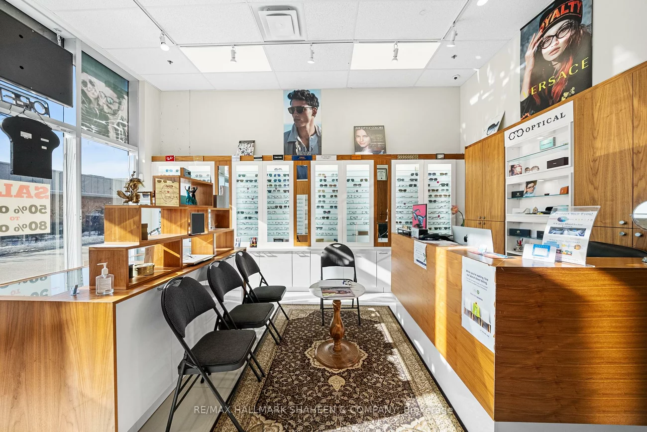 9610, Yonge, North Richvale, Richmond Hill