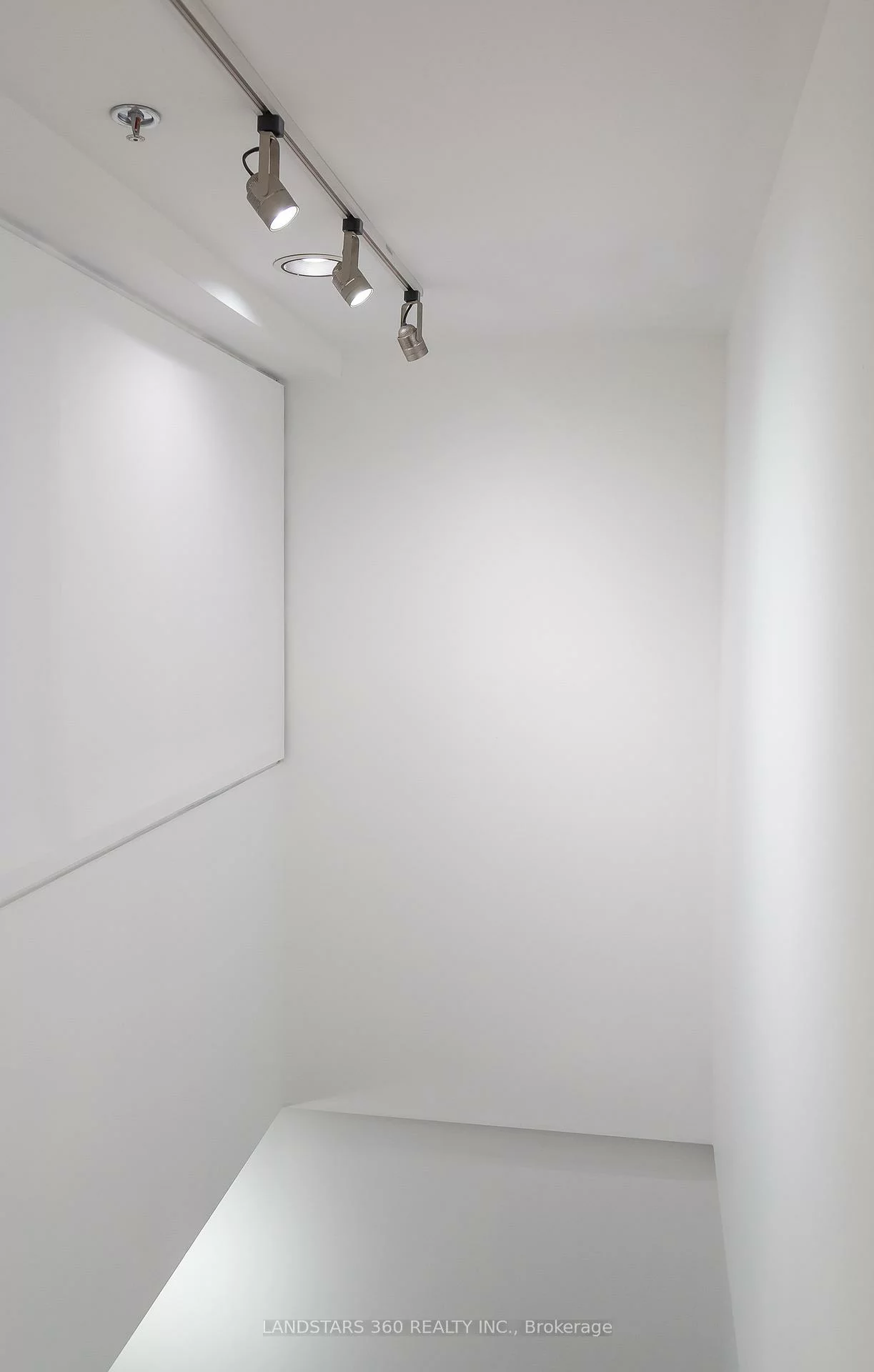 95, East Beaver Creek, Beaver Creek Business Park, Richmond Hill