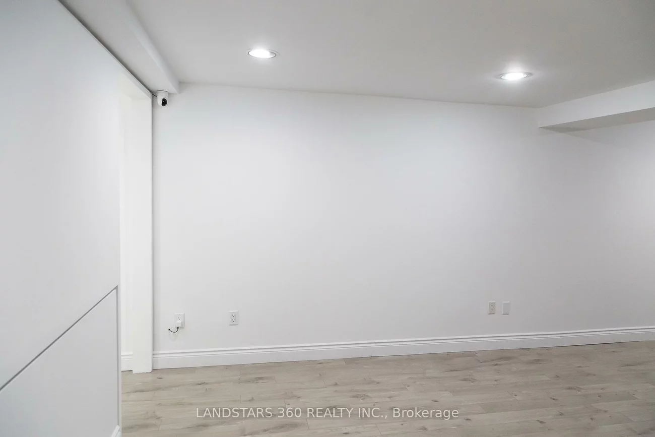 95, East Beaver Creek, Beaver Creek Business Park, Richmond Hill