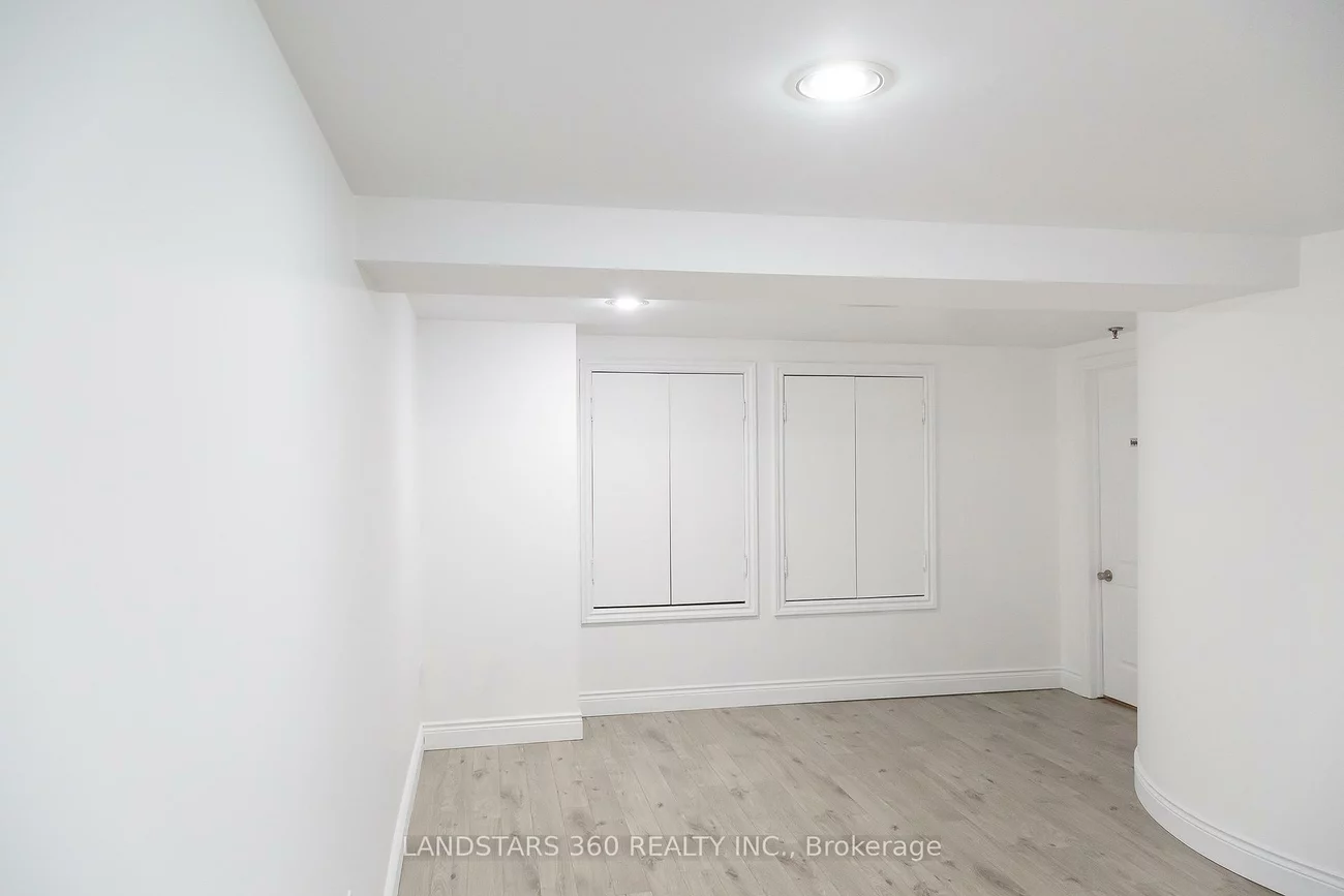 95, East Beaver Creek, Beaver Creek Business Park, Richmond Hill