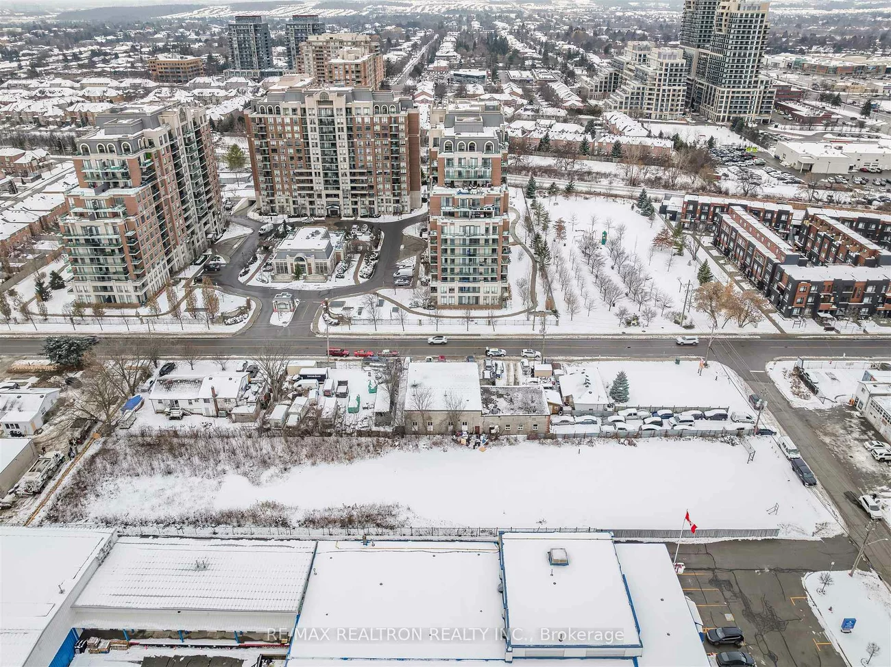 23, Colston, Langstaff, Richmond Hill