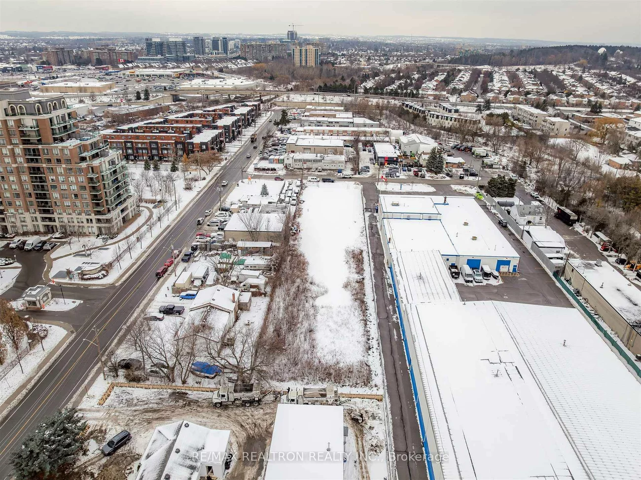 23, Colston, Langstaff, Richmond Hill