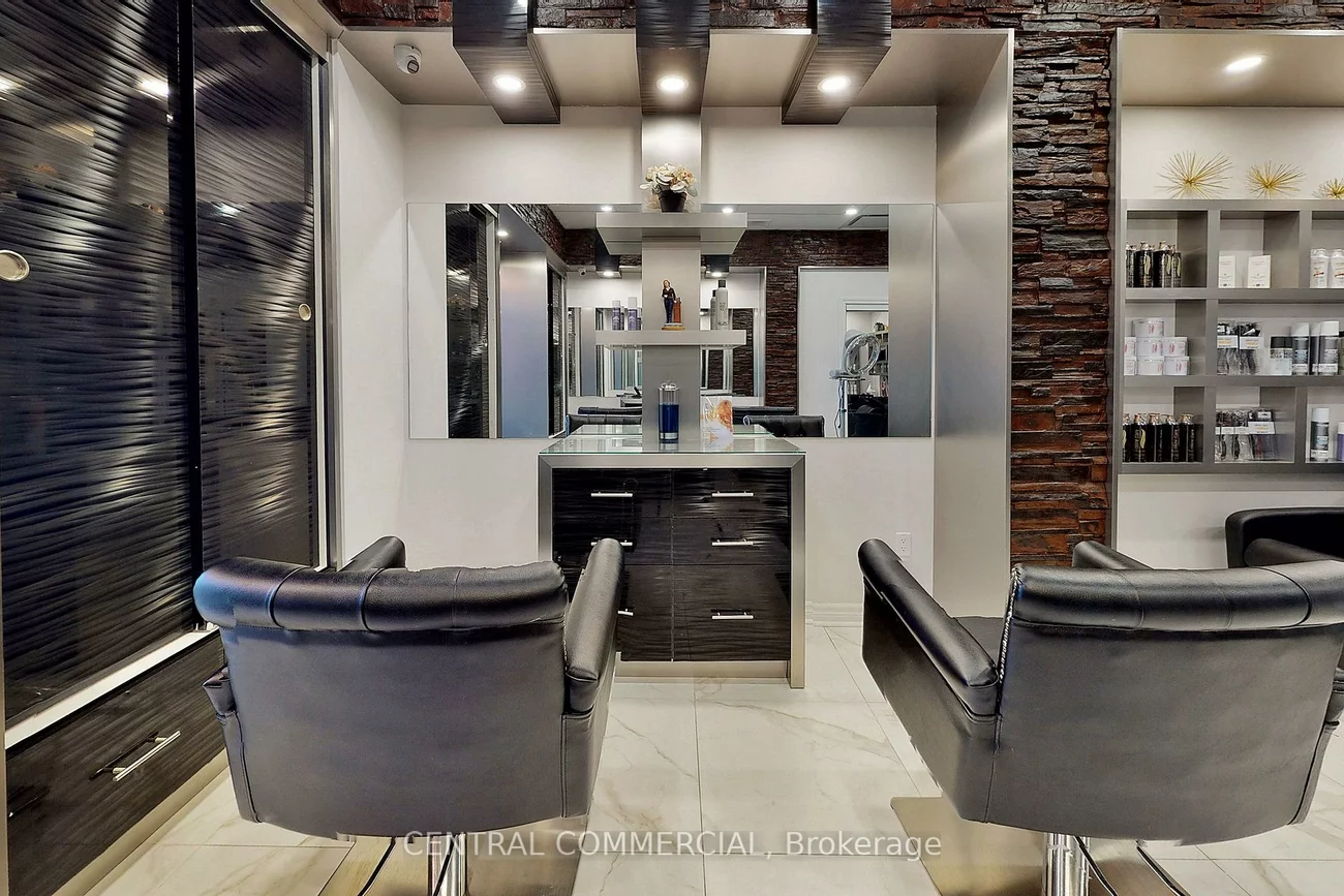 9610, Yonge, North Richvale, Richmond Hill