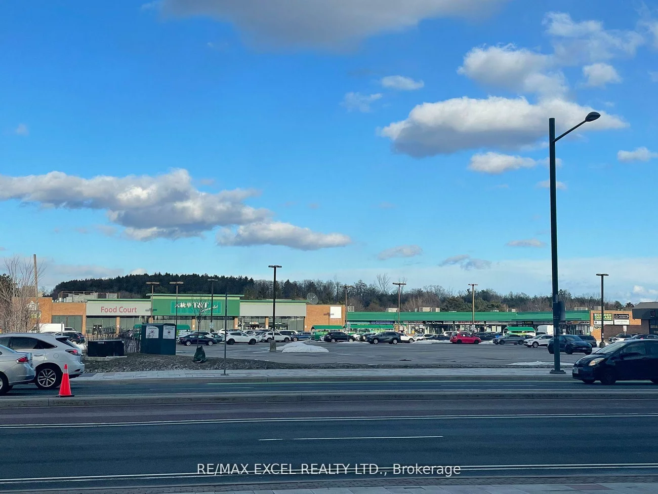 9610, Yonge, North Richvale, Richmond Hill