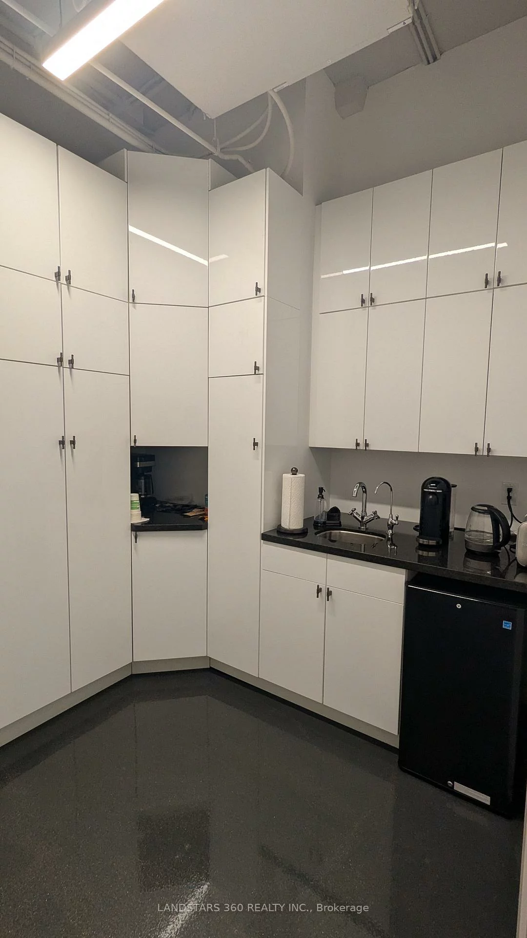 15, Wertheim, Beaver Creek Business Park, Richmond Hill